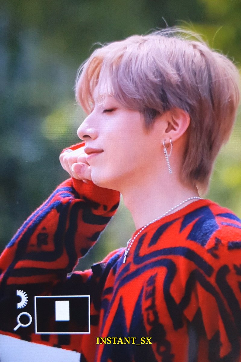 INSTANT_SX's tweet photo. 220521 음중 미팬 #시온 #원어스 #XION #ONEUS @official_ONEUS https://t.co/EVBCfE152M