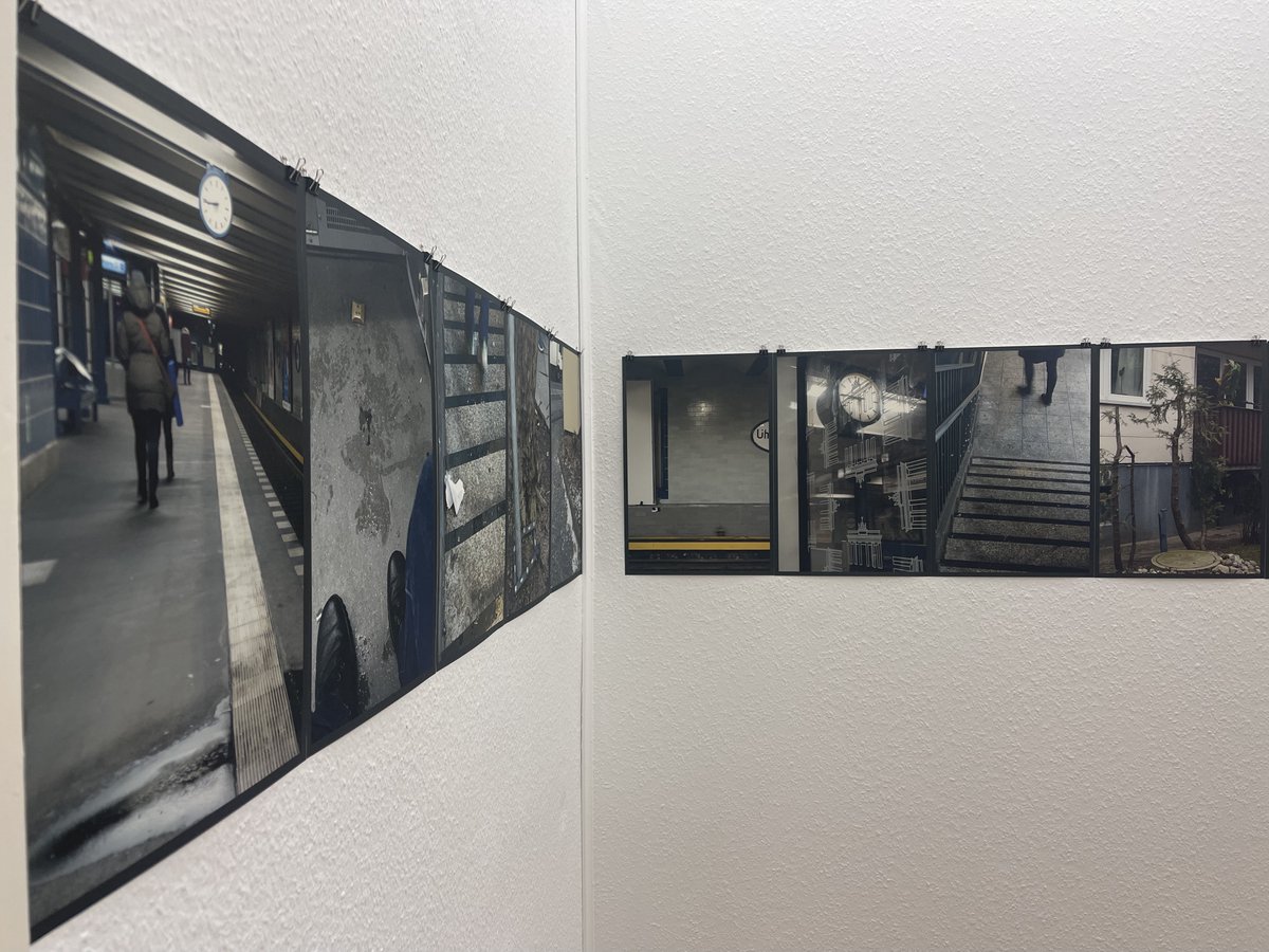 FASB_Berlin's tweet photo. Grund zum Gehen
.
letztes #WOCHENENDE 15 bis 19 Uhr
📷Friederike Heynen
📷Gabriele Kuhlewind (FASB)
.
mit #FOTOBUCH #FLOHMARKT
.
https://t.co/gZURFAXFB2
.
#Beobachtung #spaziergang #Ausstellung #photography #Berlin #photo #Fotografie #PhotoinBerlin #photoart #ArtistOnTwitter https://t.co/XGYu0gMlre