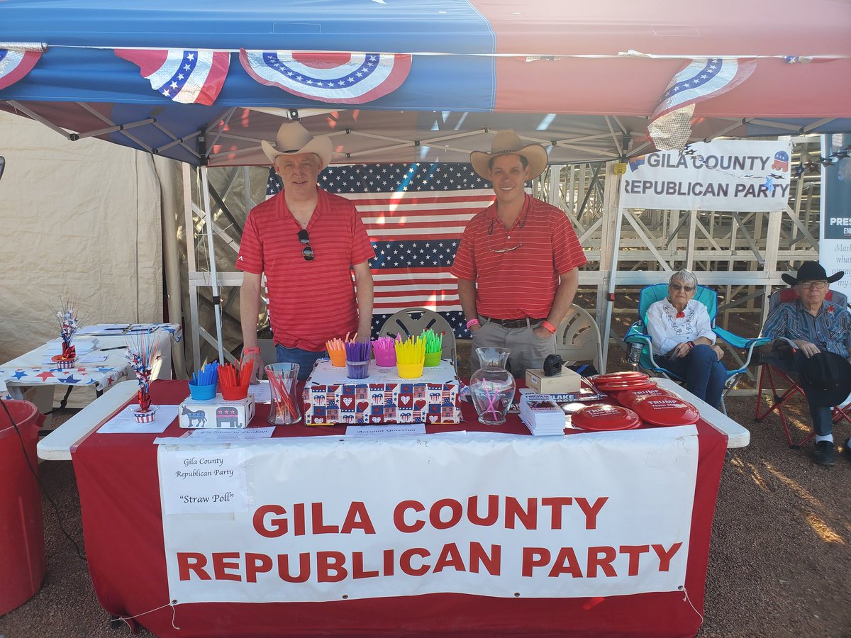 LoriMillsAZ's tweet photo. Gila County GOP at the Rodeo. Fun event with amazing volunteers, lot's of candidates and an actual "Straw Poll"
#LeadRight #AZGOP #gcrc #Payson #PaysonRodeo @klmorrissey50 https://t.co/3HniJYhjg4