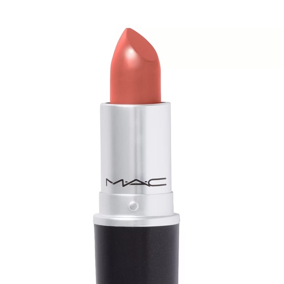 tatymontespr's tweet photo. So good I had to share! Check out all the items I'm loving on @Poshmarkapp from @Twi_Tere #poshmark #fashion #style #shopmycloset #maccosmetics #trinaturk #fun2fun: https://t.co/If0qBbdxSm https://t.co/iMBkt3lQ6l
