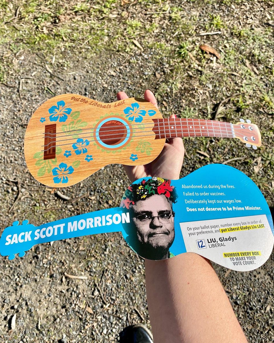 Sun is shining, democracy sausages are sizzling, ukulele’s are twanging 😂🤷🏻‍♀️ Change is in the air 🤞🏻#morrisonmustgo #everyschooleverychild #ausvotes #chisholm @aeuvictoria @VicUnions