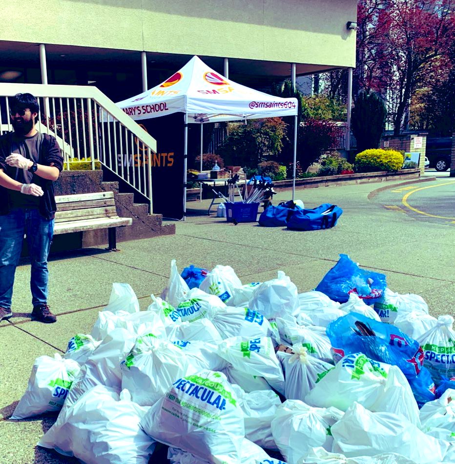 CollingwoodcpcC's tweet photo. @CollingwoodCPC:
Mark this date on your calendar:
Collingwood
#Neighbourhood
#CleanupParty
Saturday, May 28th
10am-12pm.
Register for this event w/ the CPC that works well w/ it’s #Community.
Call 604 717 2935.
Our last Cleanup Event was a success.
This one will be even better. https://t.co/zvXqWqts64