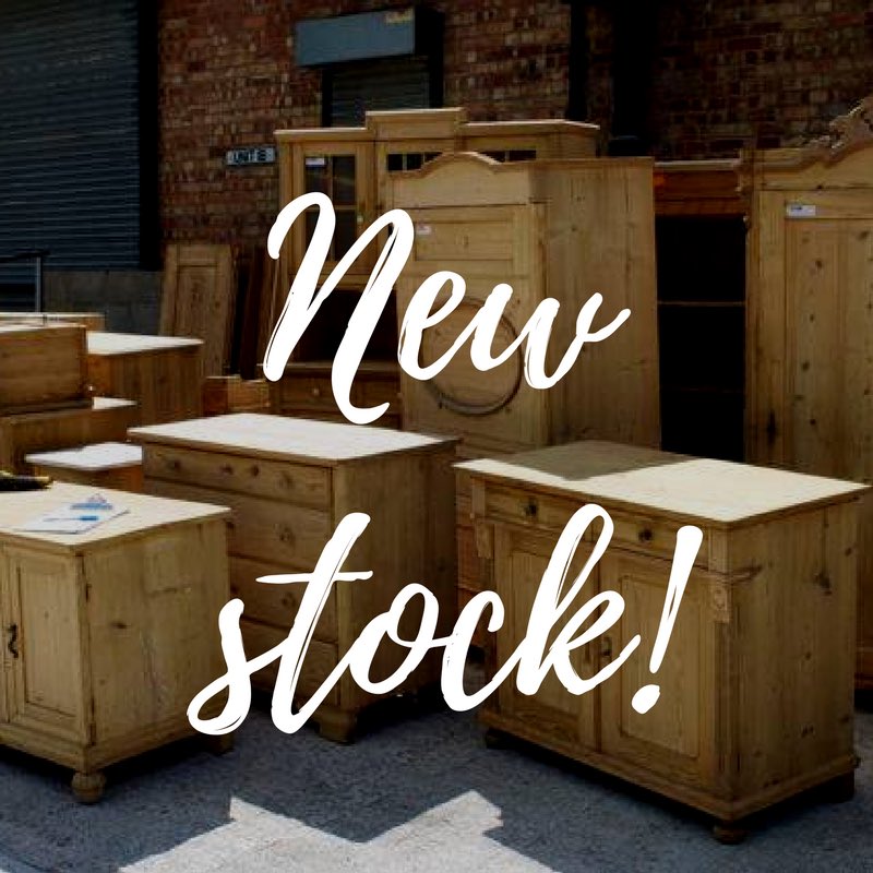 antiquepineimp's tweet image. We’re in today 10-4, loads of new stock to choose from and plenty of free parking right outside! 

CH2 4TA 
01244 300160 antiquepineimports.co.uk
#chestertweets
#Cheshire