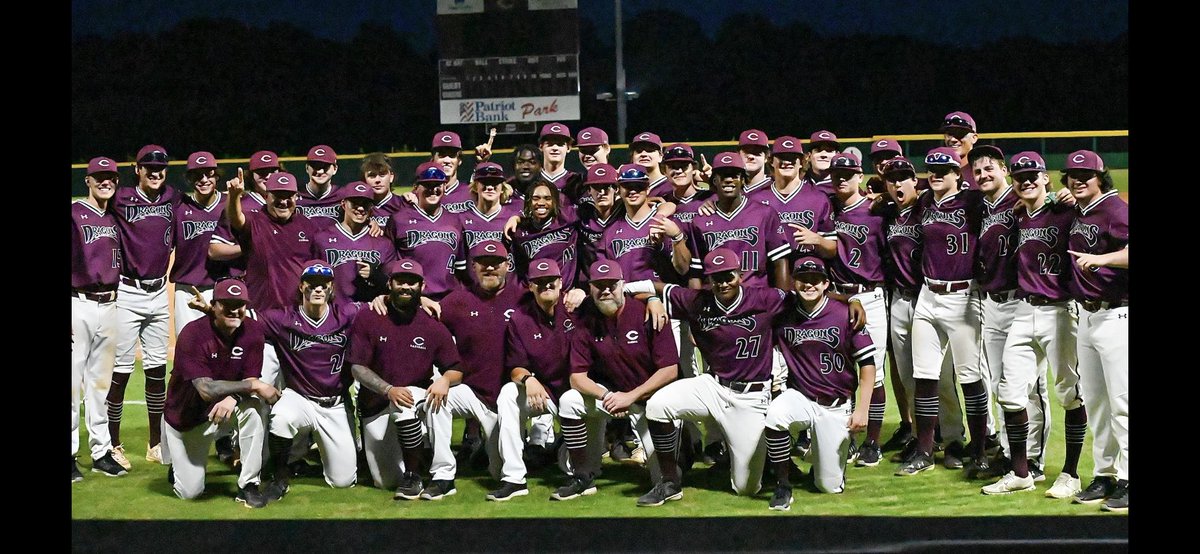 Collierville (36-9) punches ticket to Murfreesboro with 2-0 win over Henry County!  <a href="/GraysonSaunier/">Grayson Saunier</a> with the 2 hit complete game shutout &amp; 10 K’s <a href="/joeycaruso2023/">Joey Caruso</a> gets the game winning RBI.  #WorkWins <a href="/GoDragonsGo_/">TheVille Athletics</a> <a href="/CHSDragons/">Collierville High</a> <a href="/cville_schools/">Collierville Schools</a>