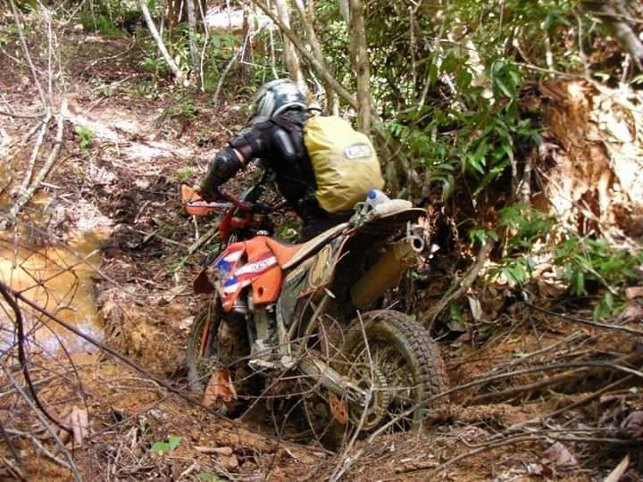 Sesekali rasa sakit itu harus dinikmati. Itulah cara kita berproses....