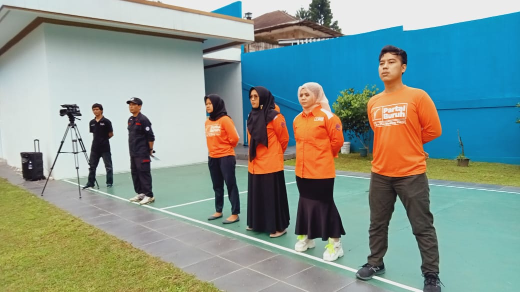 Selamat mengikuti SEIDA angkatan V <a href="/puk_iei/">Sobat Bang Bais</a> selama 3 hari 💪🏻💪🏻