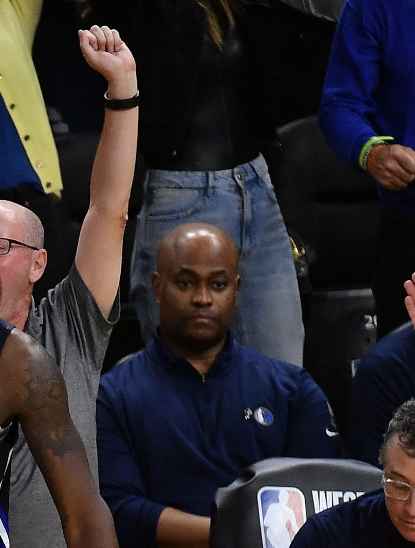 dmai21's tweet image. Mans still stressed