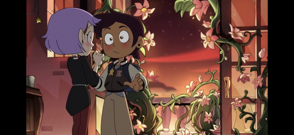 luzscoven's tweet photo. TOH SPOILERS 

LUMITY KISS IN BETTER QUALITY https://t.co/9cRvc2RTx4