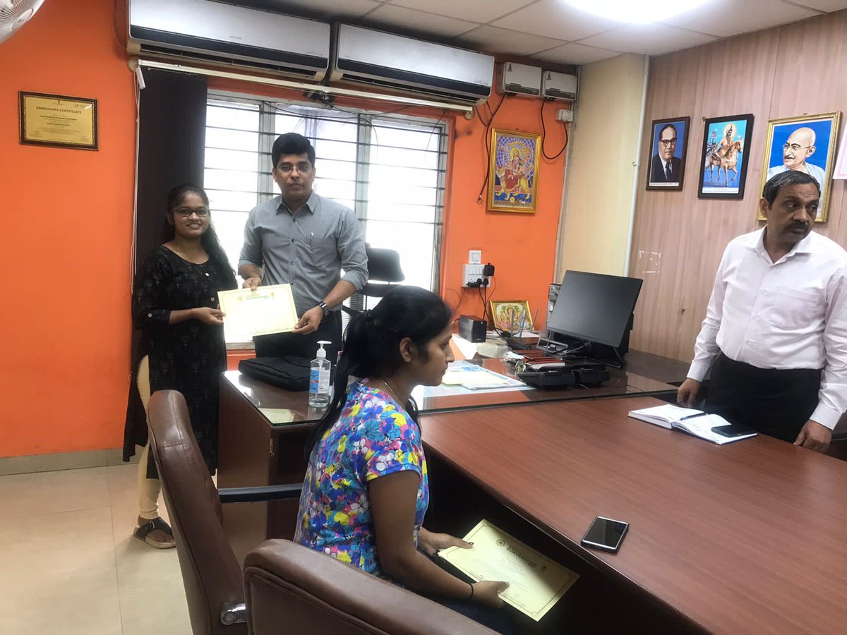swaccha_bbmp's tweet image. BBMP expresses its gratitude to the students of "Government Sri Krishnarajendra silver Jubilee Technological institute Bengaluru" for supporting in collecting feedback from the citizen of Bengaluru.