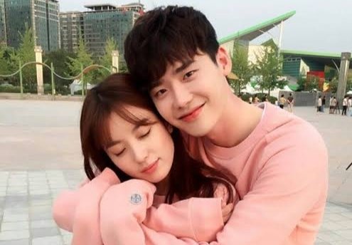 Tiara171453's tweet photo. Hope that someday my favorite couples will reunite in new drama 💗
#jongjoo
#namlee
#brighttu
#chaeki https://t.co/Gj27nttumQ