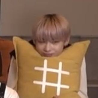 R (@nocontextni_ki) on Twitter photo 