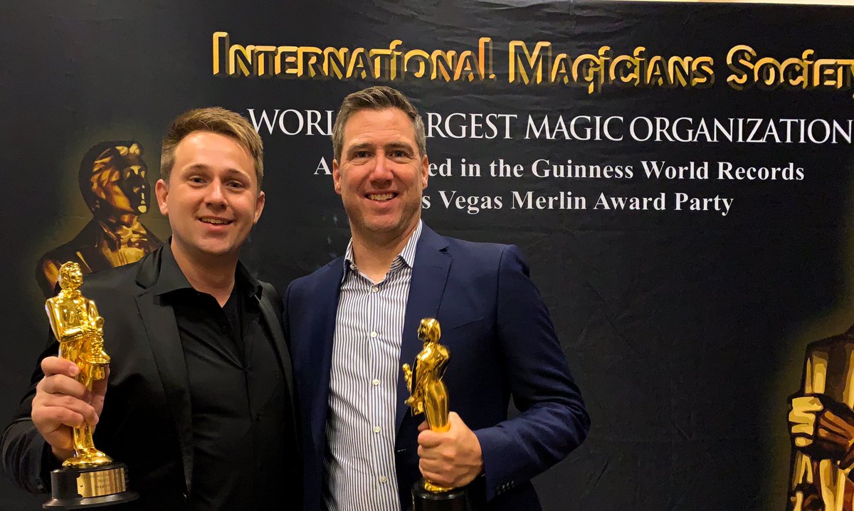 nielsduinker's tweet photo. Amazing night at The Orleans Casino Las Vegas. So much talent that got honored: from mentalist @Banachek to Las Vegas show producer @DavidSaxe, from AGT winner @ShinLim to Asia’s most famous magician Cyril. I was honored by the IMS for “Juggler of the Decade”. https://t.co/95ccNugmxN