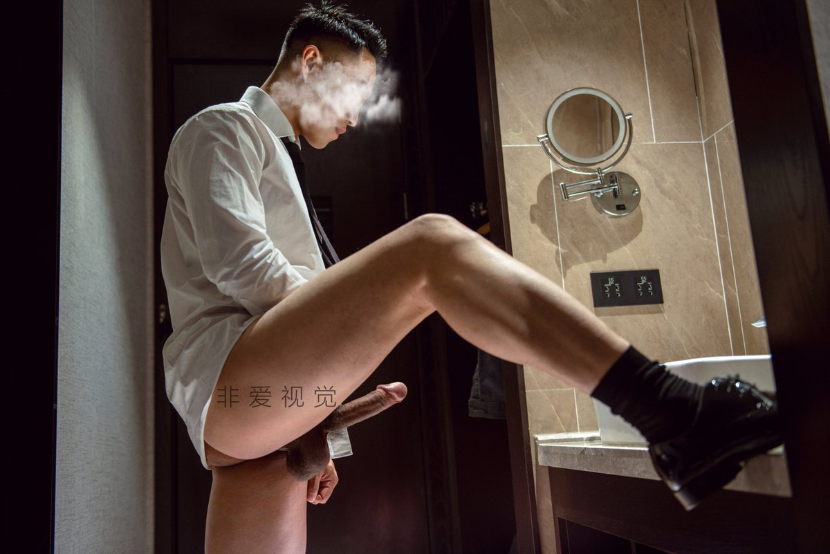 非爱视觉（空降约拍） tweet media