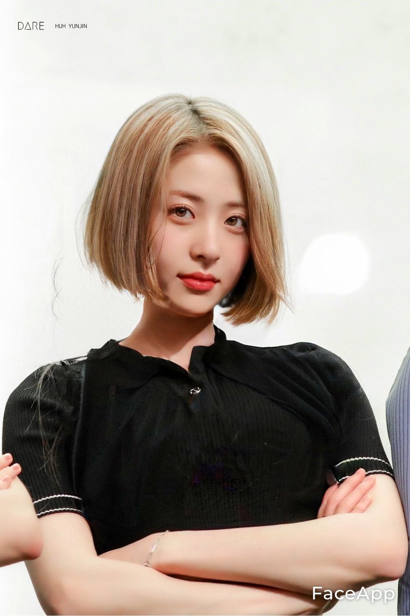 huh yunjin in short hair : a devastating thread