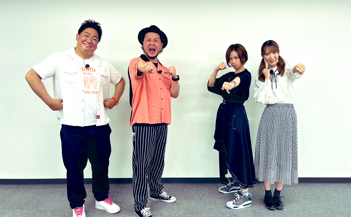 テレq ブルーリバーの望むところだ 元アイドル2人をお呼びしてロケ サイズ感の差がすごいです 明日のoaもお楽しみに ブルーリバーの望むところだ ブルーリバー 大家志津香 田中奈津美 新天町 T Co Vcgxoaguzs Twitter