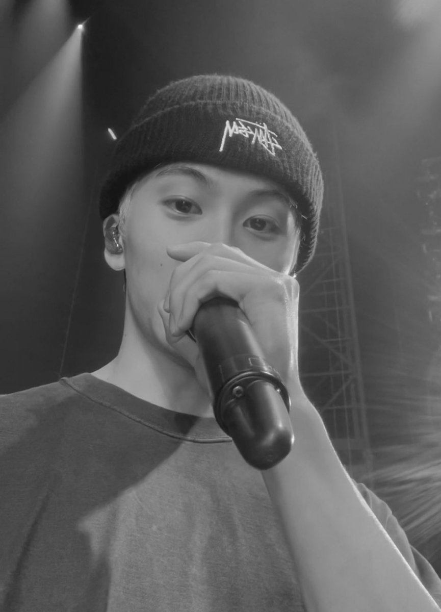 🐯 (@looksmark) on Twitter photo 