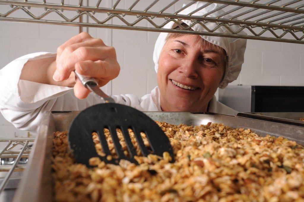 Midfields Granola tweet media