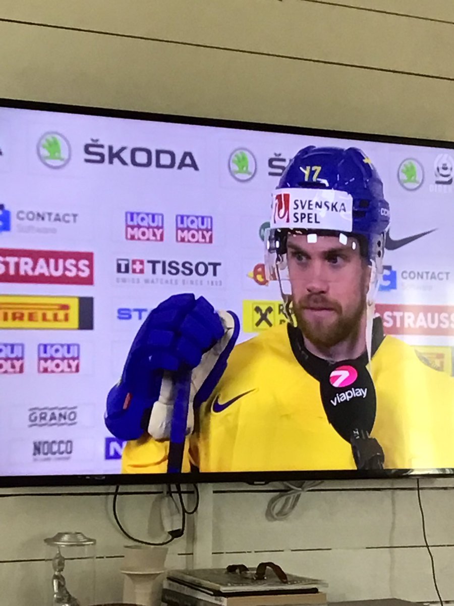 SannaTagt's tweet photo. Matchens lirare i TreKronor mot USA: Oskar Lang… Så klart! https://t.co/RQHYdZPc1T