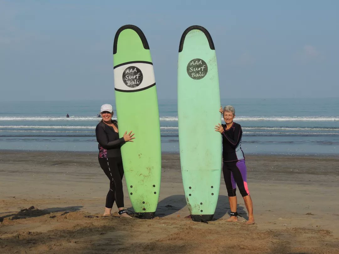 aaa_bali's tweet photo. After 3 long years back to surf again. 
Kylie back to surf again, bringing with her friend Toni!. 🤙🌊🏄‍♀️
Thankyou for Choosing Us.🙏😊
•
•
•
#500ADAY #1000ADAY #instantfollow #Follow4Follow #follow #FollowME #IFollowAll #ifollowback. https://t.co/L5nqTbOtGB