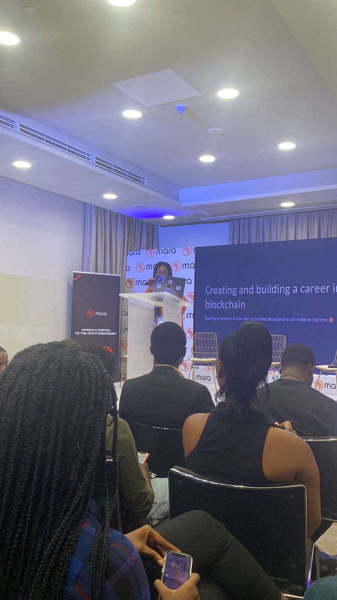 adeleke5140's tweet photo. Breakout session on Careers in blockchain #TAB22 https://t.co/fHoUDViegx