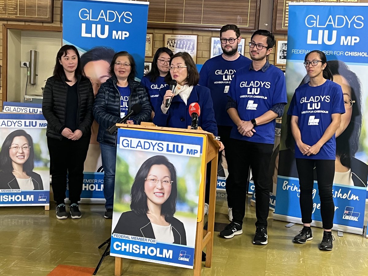 Gladys Liu tells supporters not the result they would like tonight, but there’s still an uphill battle with postal votes to be counted, not conceding the seat of Chisholm just yet ⁦@SBSNews⁩