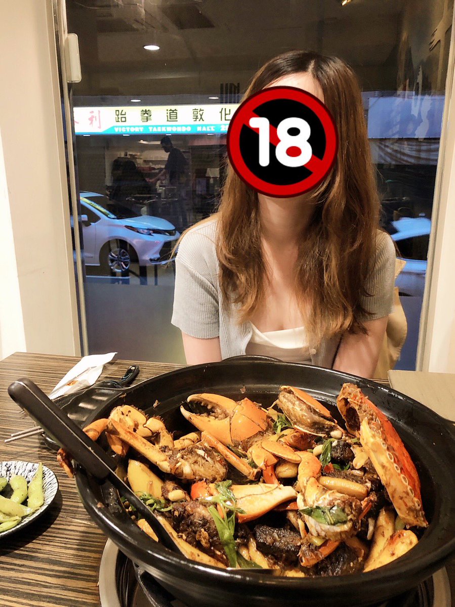 ci20220516's tweet photo. 猜猜我們在哪裡
要來個巧遇嗎？

可惜今天沒有泰國蝦
不然想補充一點蛋白質

#情侶日常 https://t.co/jDOHs3nCl0
