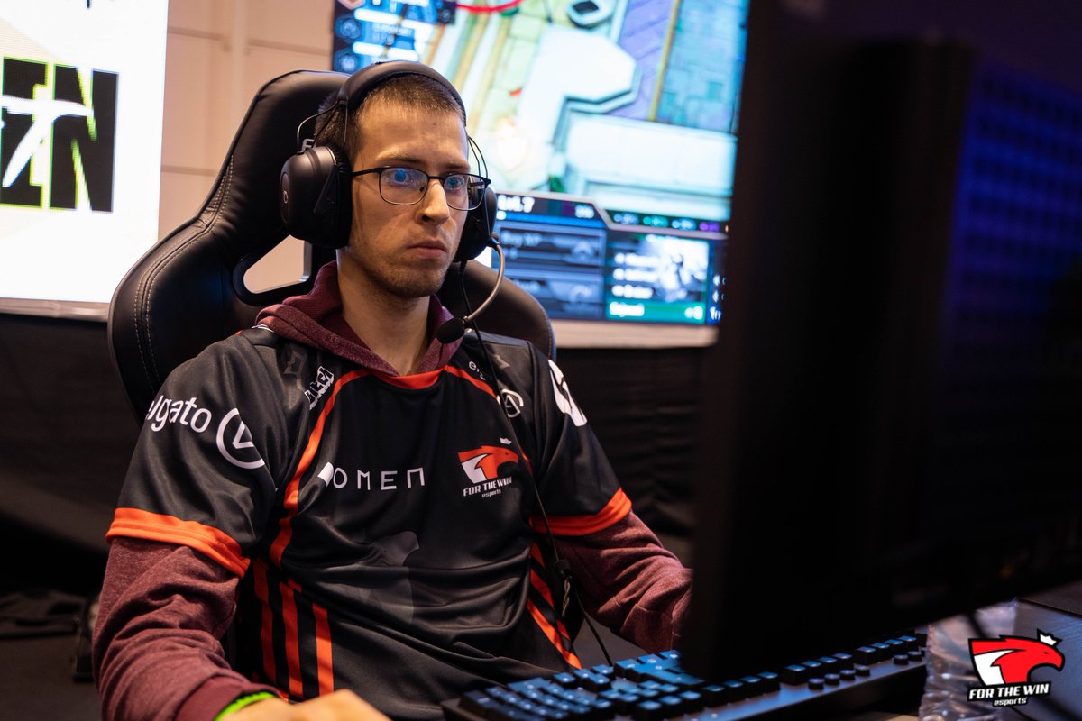 ftwesports's tweet photo. Já entrámos em ação nos palcos do @IA_OFICIAL com os nossos @j_silvaim e @vMetang nas finais do TFT Open 👀
📺 https://t.co/ToTL3mF37p
#ftwesports #ftwarmy #ftwtft #OMENFTW #elgatoFTW https://t.co/zpIFVKwa2e
