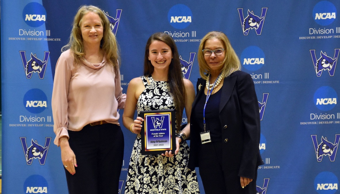 NCAA Bound Again !   Amy O'Sullivan Qualifies in the 10,000 Meters
westfieldstateowls.com/sports/wtrack/…
