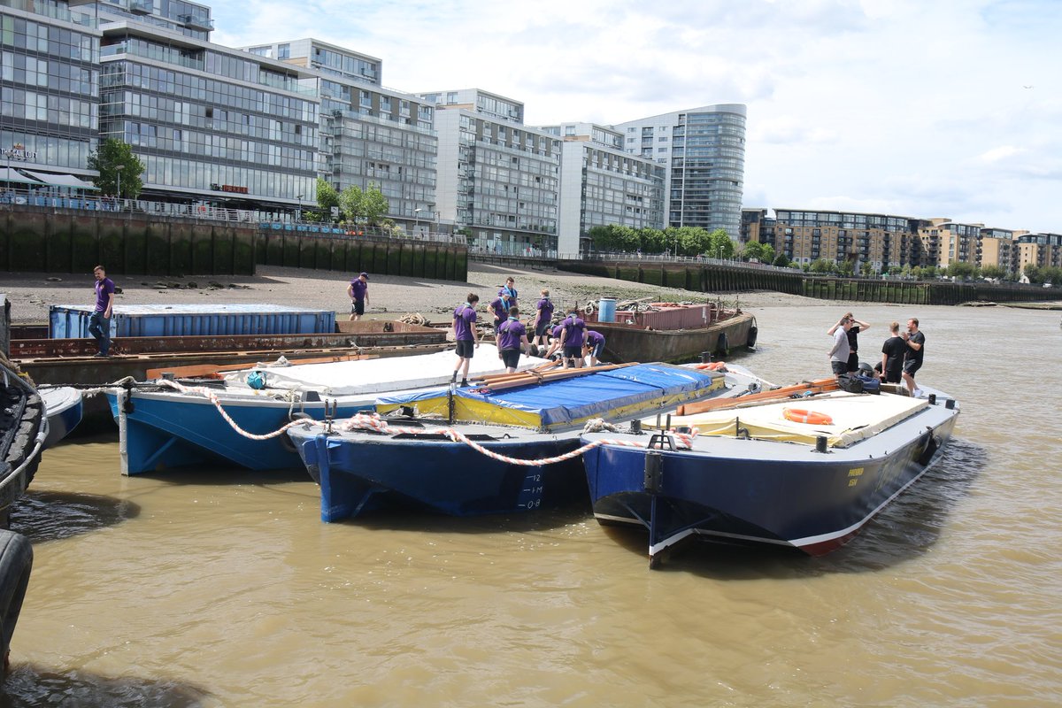 Thames Barge Driving tweet media