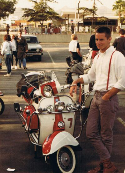 Slav_Oi's tweet photo. #mods #skins #hardmods #punks #scooter #punkrock #streetpunk #oi #ska https://t.co/02CFZn2uwl