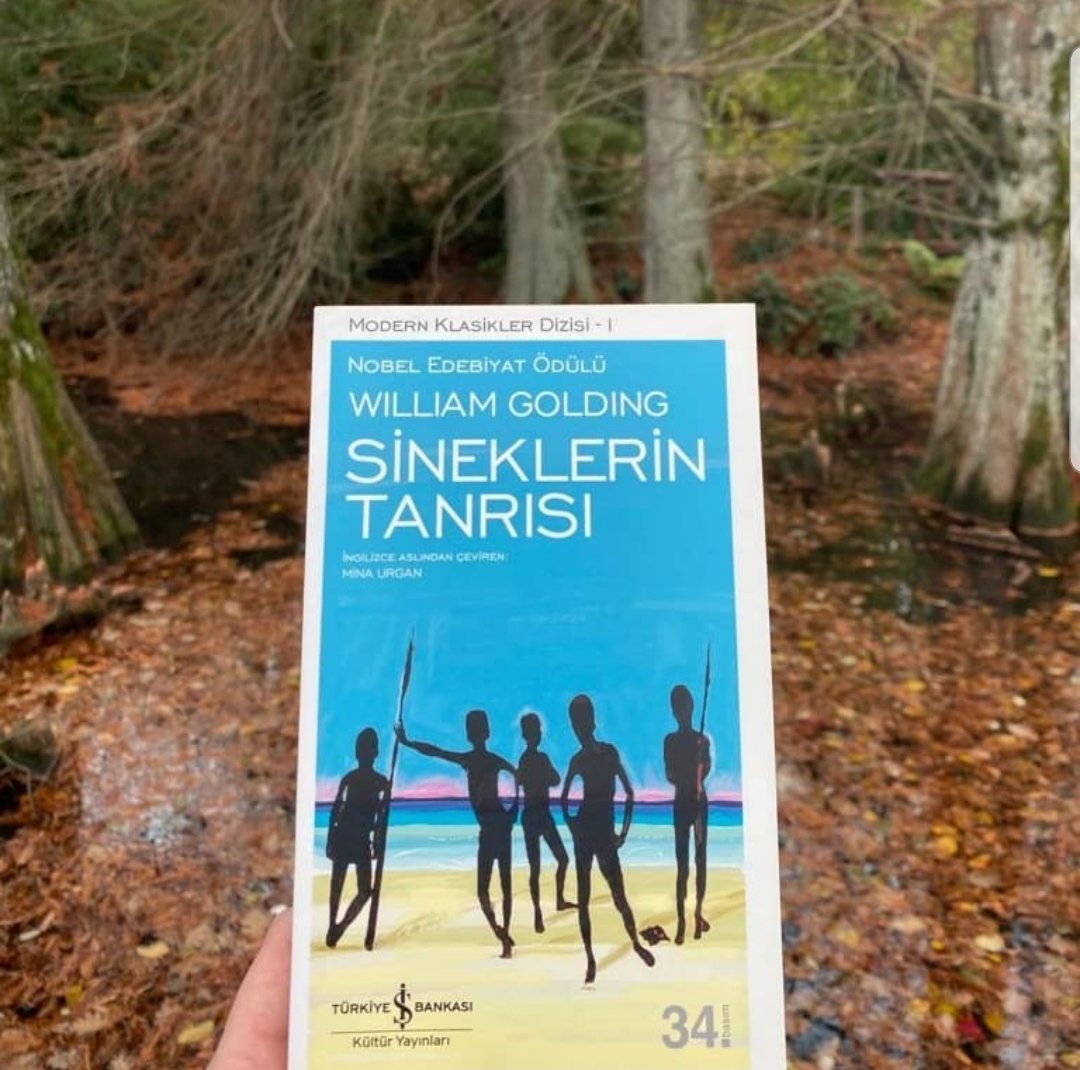📚Cahilliklerini bilmenin utancı içindeydiler ve bilgisizliklerini nasıl açıklayacaklarını da bilmiyorlardı.
📚Öyle ki gerçek bilinen şeyler, anlatılması olanaksız bir hayale dönmüştü.

<a href="/Benimokumam/">Birsen📚🇹🇷</a> <a href="/mavi__ayrac/">Mavi Ayraç</a> #kitaptavsiyesi #kitapseverlertakiplesiyor #kitap