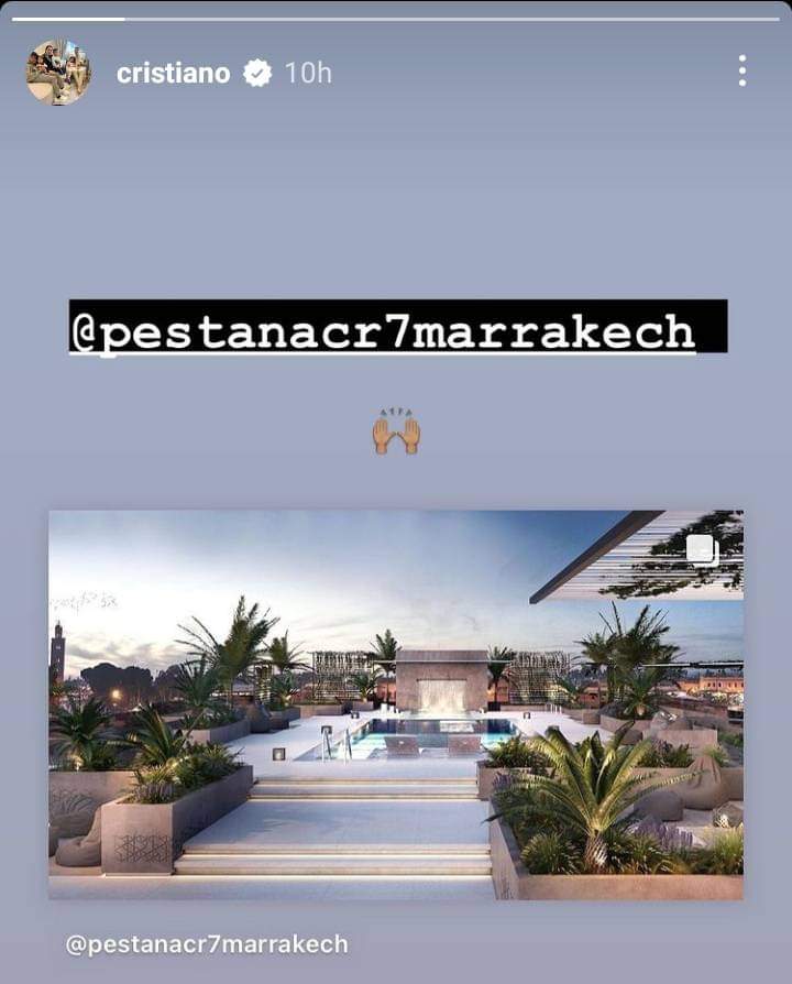 هنيئا للنهضة البركانية هنيئا للشعب المغربي من طنجة الغالية الى الݣويرة العزيزة ولكل من ينبح اقول له أعيد وأكرر مليون ونصف المليون مبروك للنهضة البركانية ومليون ونصف المليون طابور الطابوريستانيين