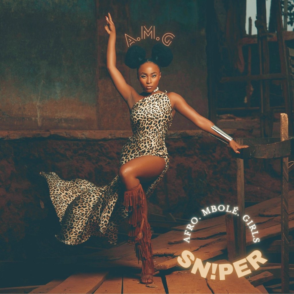 c_sniper's tweet photo. On dit quoi ici ?

De mon coté, c'est avec joie que j'ai décidé de poursuivre cette magnifique journée. 
C'est donc avec joie que je partage avec vous la pochette de mon nouveau SINGLE : A.M.G (Afro. Mbolé. Girls)

DISPONIBLE CE 23.Mai
#mbole #cameroun #yaounde #nouveausingle https://t.co/k1cQM7Ohpv