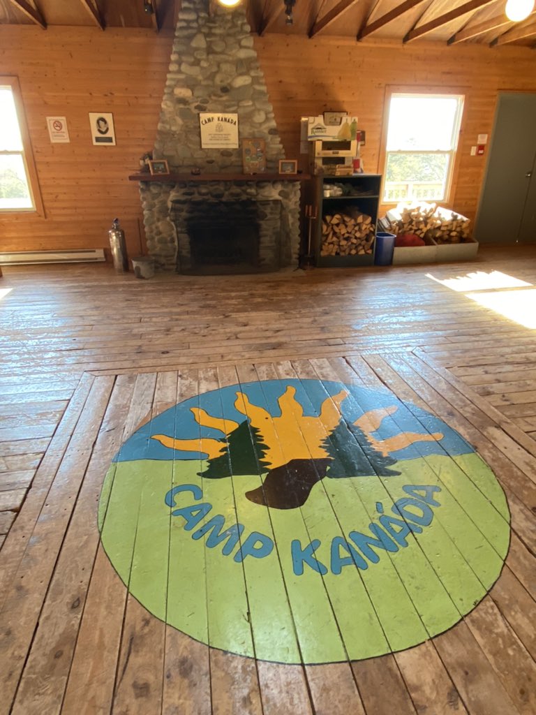 DSAGirlGuides's tweet photo. Good morning ☀️ from Kana’da! A group of Guider volunteers, led by Camp Committee Chair (and past DSA AC) Beth ⭐️  is here today cleaning up and getting ready to welcome back campers soon! ⛺️ https://t.co/uQAczKEUMQ