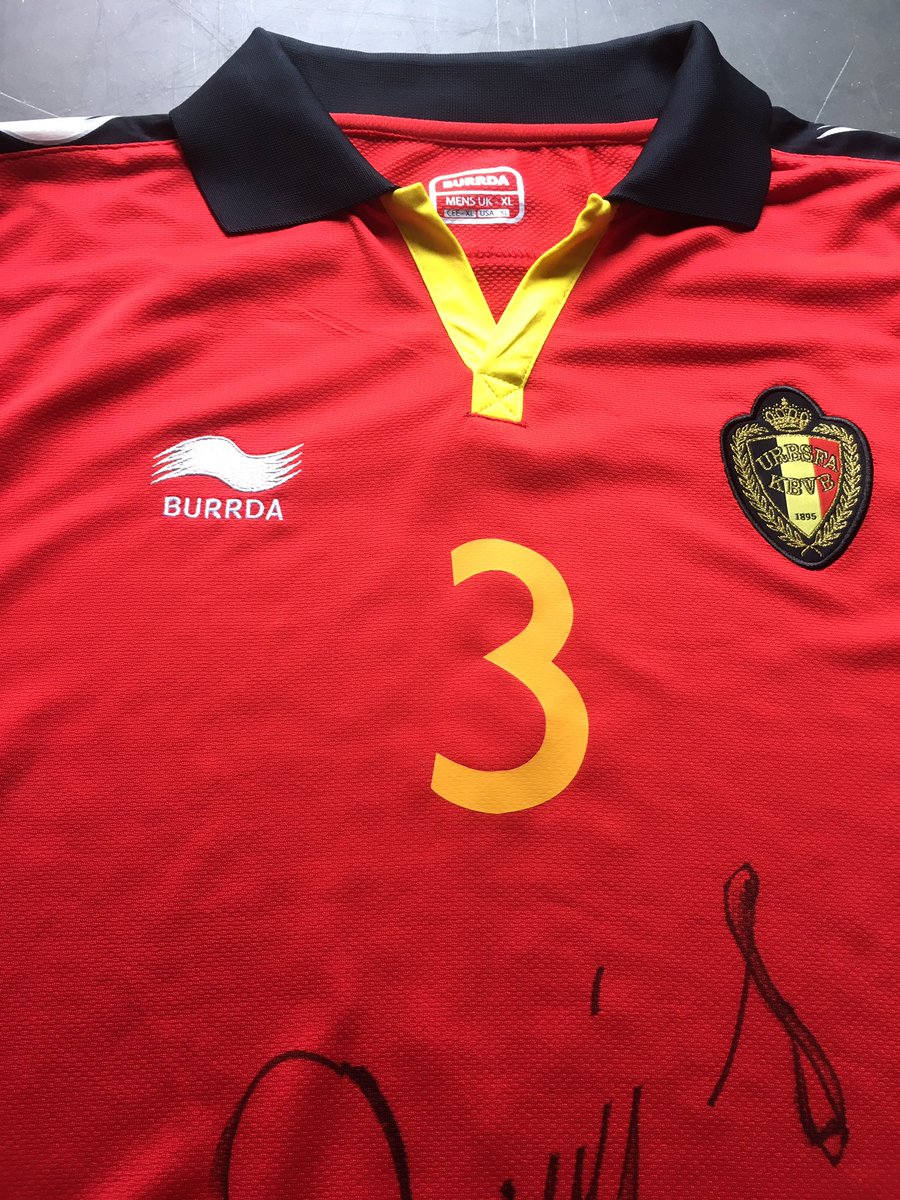 Matchwornfanat1's tweet photo. An other #burrda…
#matchprepared Van Buyten
Belgium v Austria 12-10-2010
#bigdan https://t.co/Qktdq6y0a7
