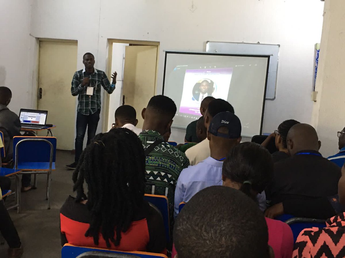 DennisCandor's tweet photo. @iamtjah
π₯π₯
#devcaba
#meetamdgreet https://t.co/ZdLICiPvKe