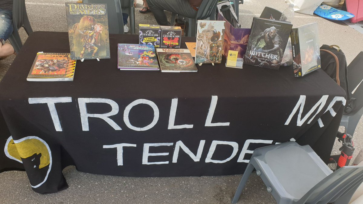 TrollMeTender's tweet photo. Retrouvez nous aujourd'hui même jusqu'à 19h au Hangar G2 pour la fête des jeux ! https://t.co/XHhAWYHrlK