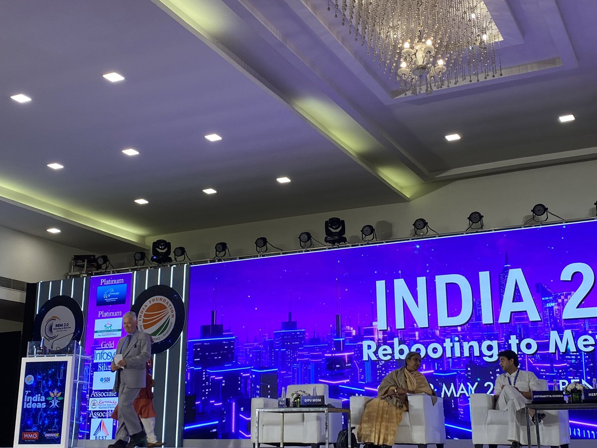 subichaturvedi's tweet image. Keynote Session on India @2047 with Hon. MP from France @HerveJuvin Min of Aviation @JM_Scindia and Min @DipumoniDr the Hon. Min for education #Bangladesh
As India charts its path into the realm of #Metaverse focus needs to remain not just on tech platforms but also communities