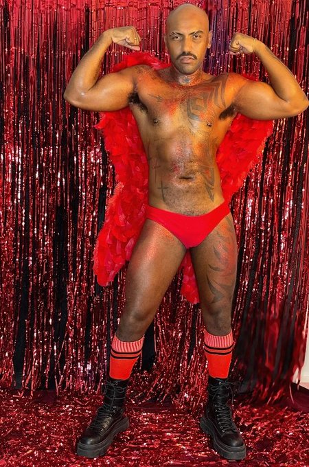 Happy Saturday to all of you.  remembering that you choose how you want people in your life Good ? or