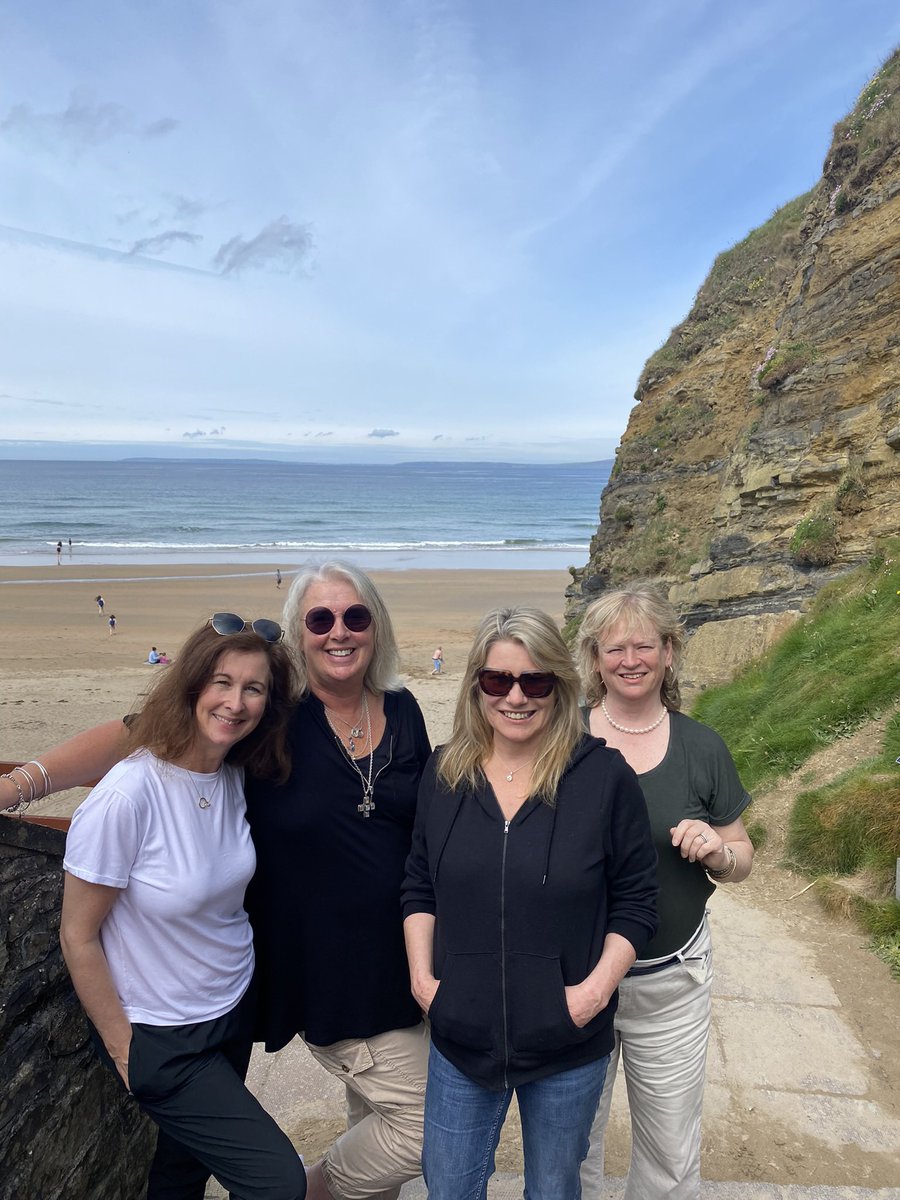 Ahead of <a href="/wimballybunion/">Women in Media</a> event on 4th June, a coven convened in Ballybunion to record a couple of podcasts #WiseCraic with <a href="/leadingwomenpod/">Women in Leadership Podcast</a> We hope you enjoy. Featuring <a href="/angiemezzetti/">Angie Mezzetti</a> <a href="/carolmhunt/">Carol Hunt</a> Sarah Carey &amp; yours truly. womeninleadership.ie/2022/05/women-…