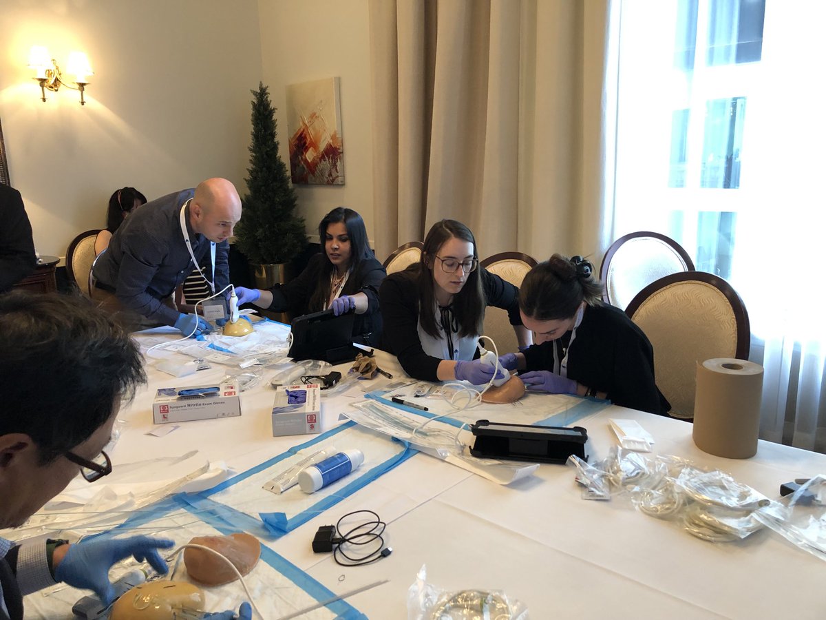 First part of the hands-on breast implant workshop is a success. Second part scheduled today! #Curietherapies2022