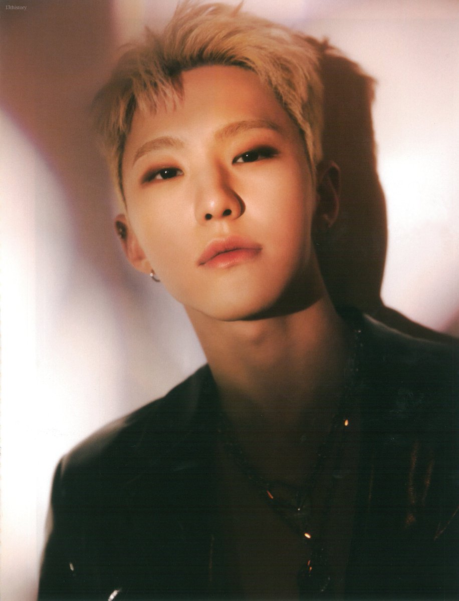 13thistory's tweet photo. [SCAN] 코스모폴리탄 2022.06
#호시 https://t.co/Z5qWz9pbk6