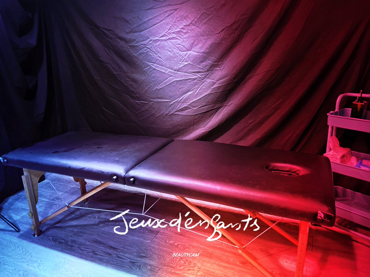 創作人其實挺辛苦的⋯周末也要來產內容呀⋯

#myfans