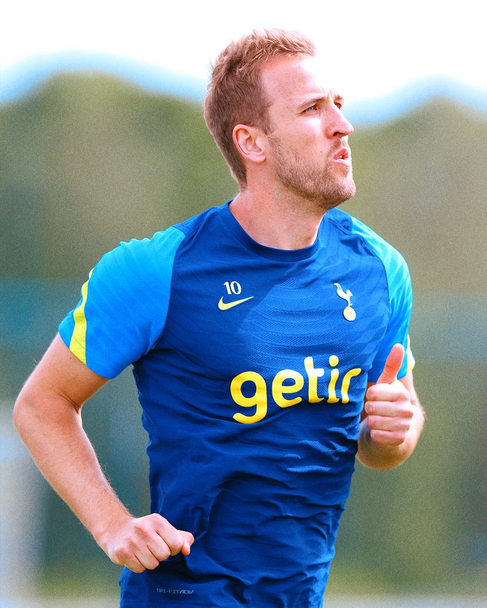 SpursOfficial's tweet photo. HK10 💫 https://t.co/W1UFcrZhku