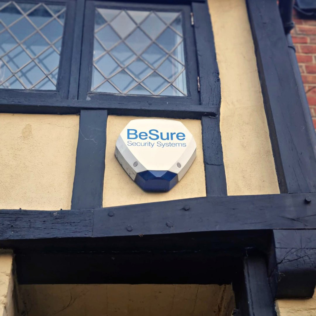 Fuzion4Group's tweet photo. One of our @BeSureSecurity bell boxes has been spotted in Hastings Old Town π
Want to find out more about what we offer? Donβt hesitate to contact us at:
β 01424 436385
π§ enquiries@fuzion4.co.uk
π₯ https://t.co/fj3VOSfKrz
#bellbox #hastings #seaside #security #alarmsystems https://t.co/076HIQiQoY
