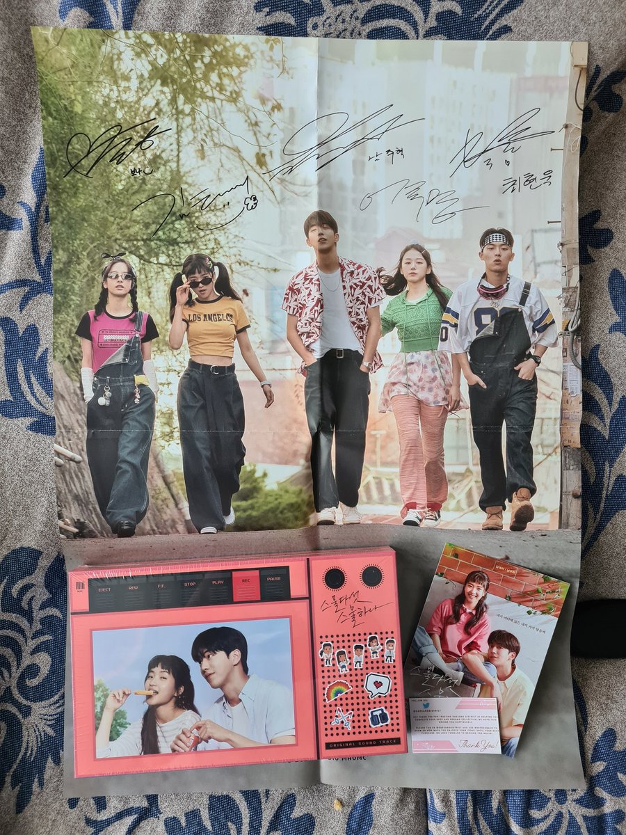 maandoe's tweet photo. Thank you @daesangdistrict for my #twentyfivetwentyone OST 😍 https://t.co/kyZBqaDxVQ