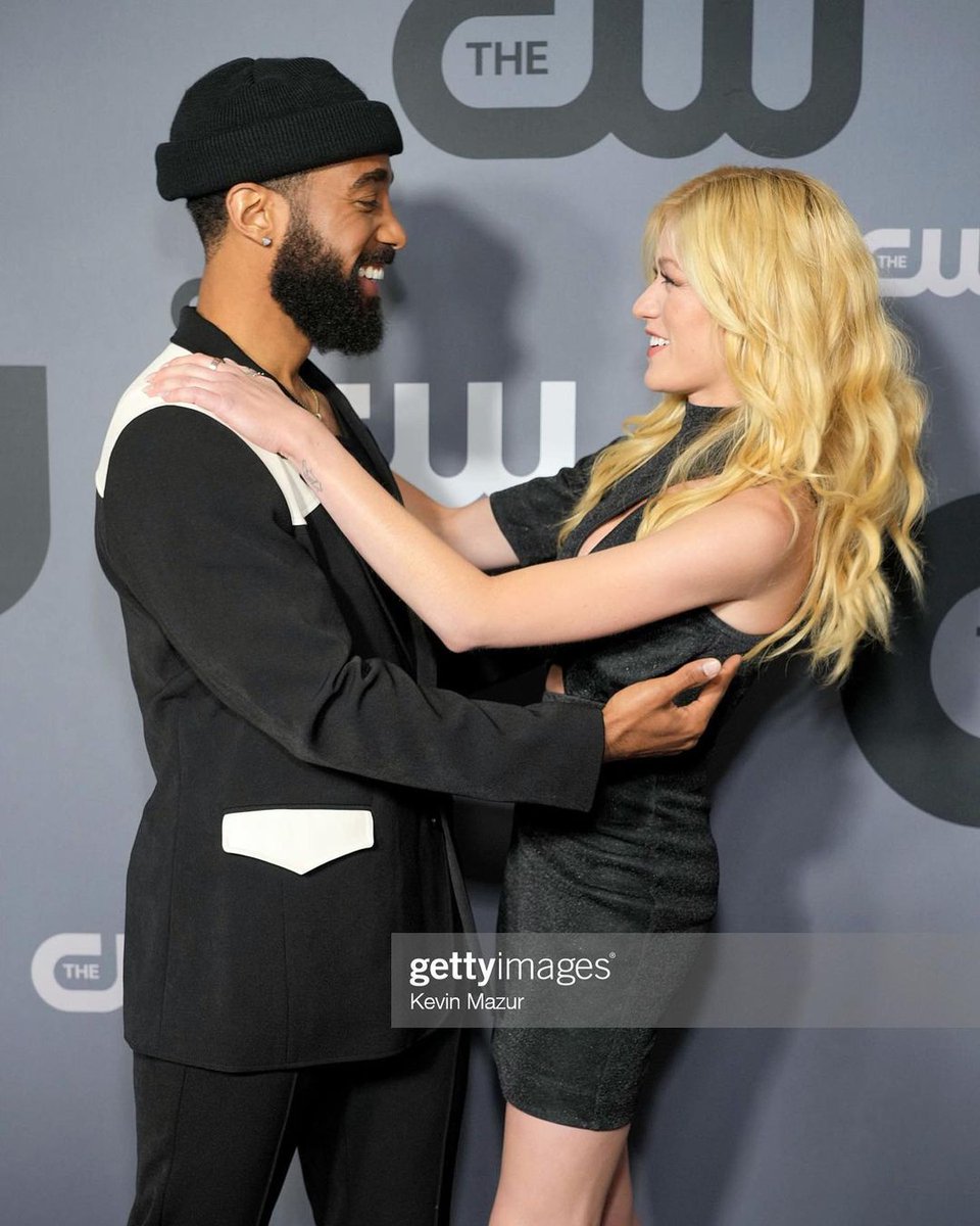TMI_Uruguay's tweet photo. #CWUpfront #WalkerIndependence #WIndy #WalkerFamily @CWWalkerIND 
@Kat_McNamara @TheRealPhilemon @iamlawrencekao @katedangerfield 

#ShadowFam #ArrowFam https://t.co/H0tUy3D98o