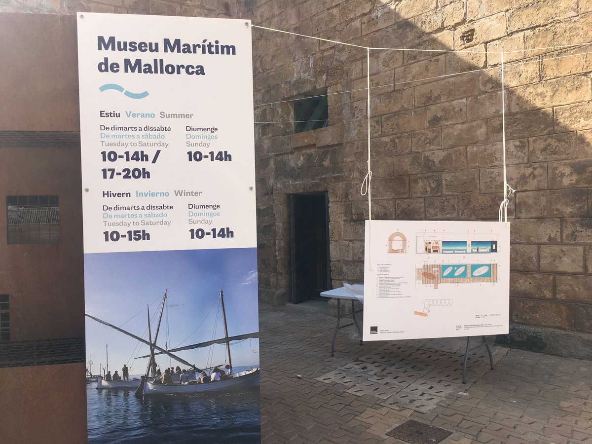 MaritimMallorca's tweet photo. Hola de nou,
en @artesa_nautic i @Robrelaura estan muntant una petita xarxa amb els panells museogràfics de la seu del @MaritimMallorca a Palma.
Els podeu consultar al llarg de tot el dia. Ens visiteu? També podreu participar de les diferents activitats que hem programat
#DIM22 https://t.co/tnU2FwxZUL