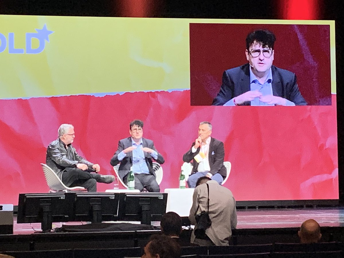Stephan Scherzer (@stephanscherzer) on Twitter photo #DLD22 <a href="/ingoruebe/">IngĂž RĂŒbe</a> Web3 - going from Online to On-Chain. Still very ealy days and #Blockchain services are not ready for prime time. But the idea to own your digital #identity and decide which information you share with whom is interesting and challenging to all gatekeepers. #DLD22 <a href="/ingoruebe/">IngĂž RĂŒbe</a> Web3 - going from Online to On-Chain. Still very ealy days and #Blockchain services are not ready for prime time. But the idea to own your digital #identity and decide which information you share with whom is interesting and challenging to all gatekeepers.