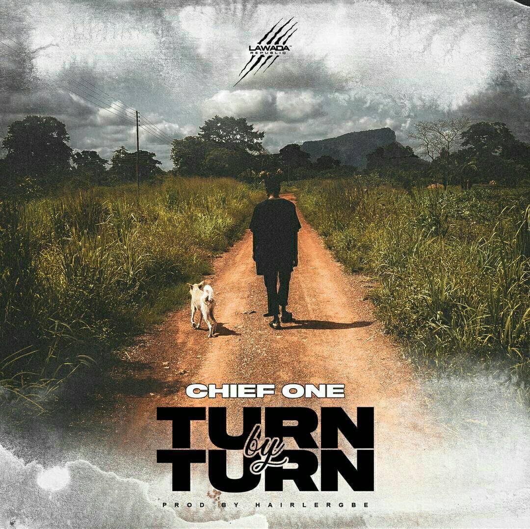 midnytupdates's tweet image. @chief__one  #TurnByTurn  

I always say if the song is produced by @Hairlergbe4 the song is dhope 💯 
📌Link👉🏾 youtu.be/HLyrFp5060Y
Argue with ur keyboard 😎

#midnytpromo #WePromote #midnytupdates